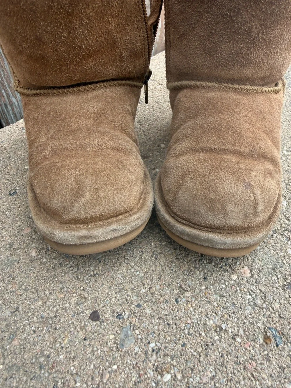 BEARPAW Kids Elle Brown Tan Suede Wool Side Zip Boots Size 8